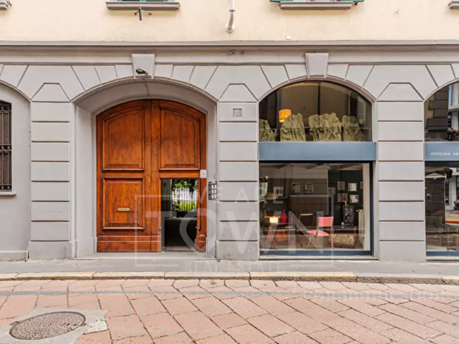 Immagine 2 di Appartamento in affitto  in via Pietro Maroncelli 2 a Milano