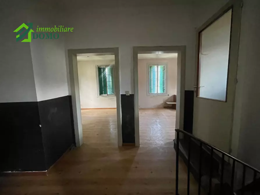 Immagine 5 di Casa indipendente in vendita  in Via Dante Alighieri 11 a Schio