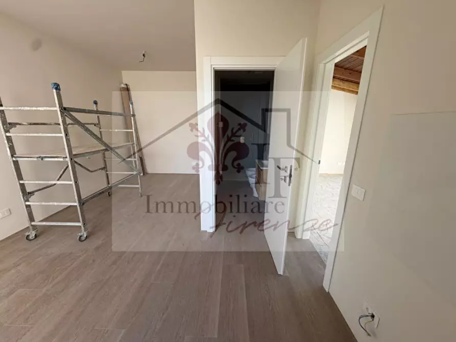 Immagine 4 di Appartamento in vendita  in Via Mario Calderara a Firenze