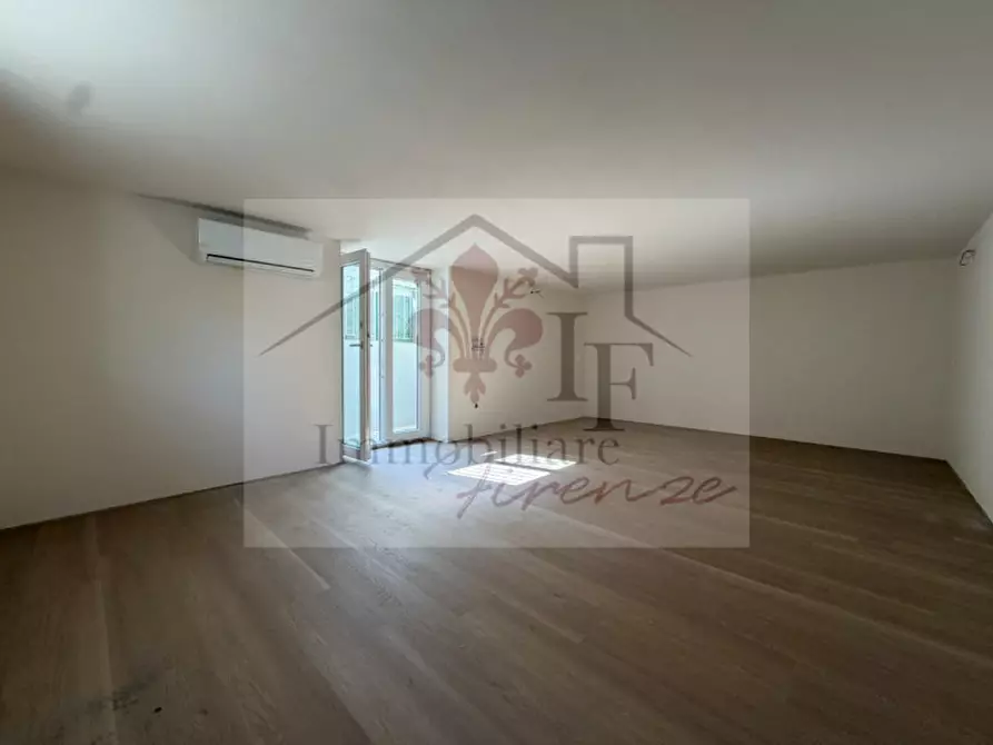 Immagine 10 di Appartamento in vendita  in Via Mario Calderara a Firenze