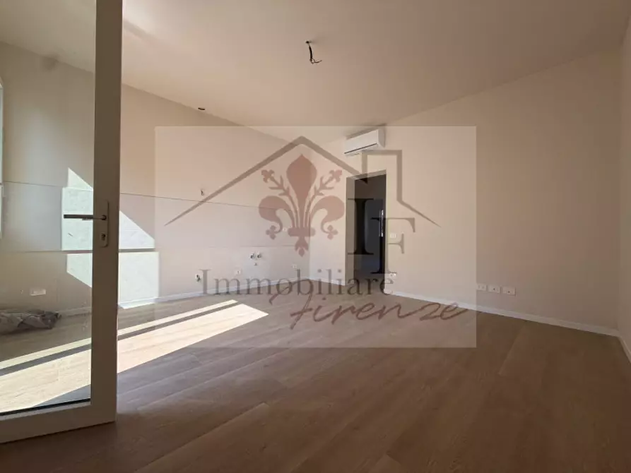 Immagine 12 di Appartamento in vendita  in Via Mario Calderara a Firenze