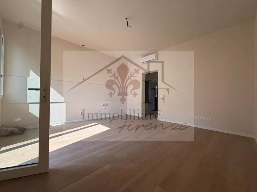 Immagine 13 di Appartamento in vendita  in Via Mario Calderara a Firenze