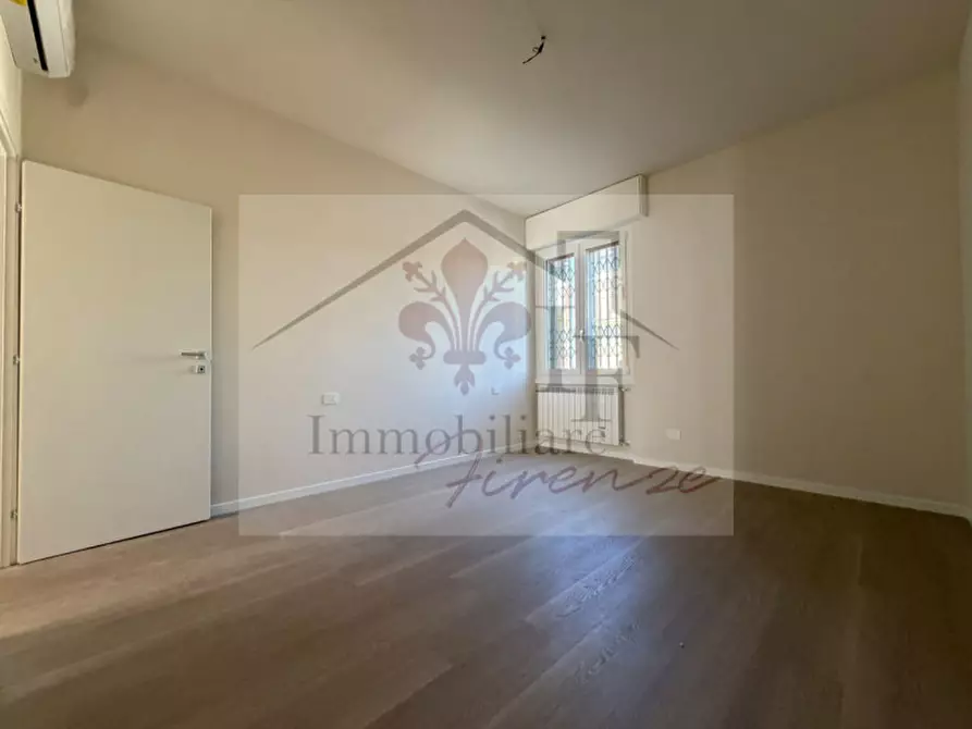 Immagine 16 di Appartamento in vendita  in Via Mario Calderara a Firenze
