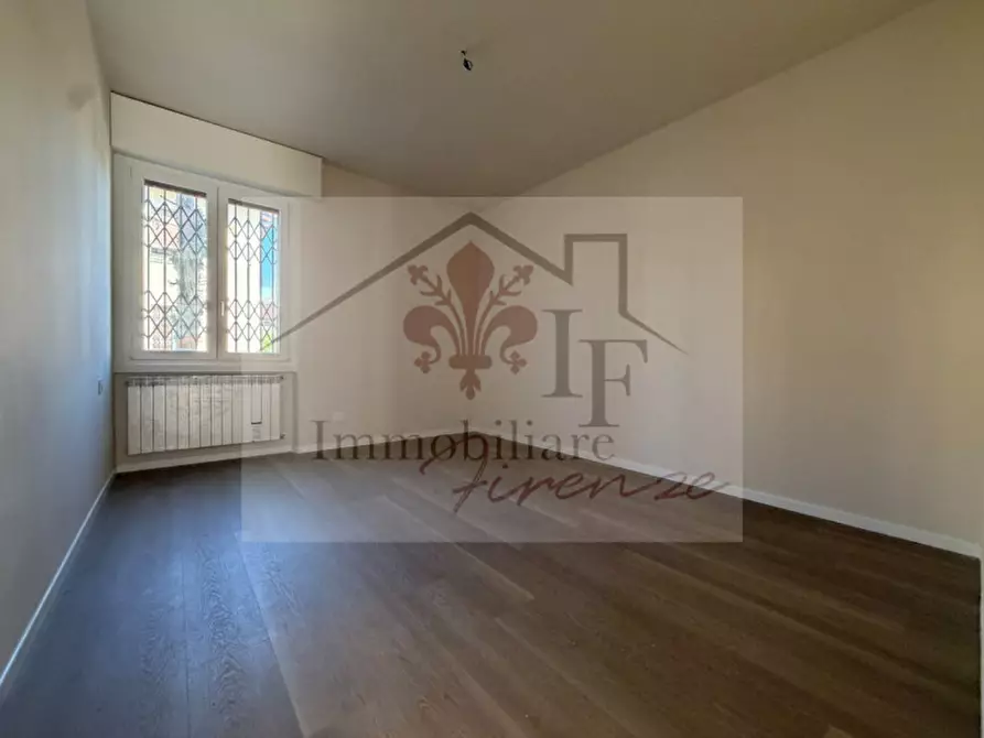 Immagine 17 di Appartamento in vendita  in Via Mario Calderara a Firenze