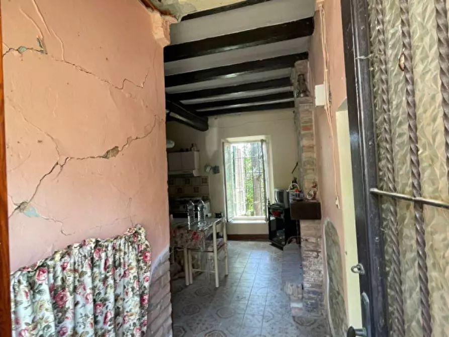 Immagine 4 di Casa indipendente in vendita  in La rocca di Bacedasco basso a Vernasca