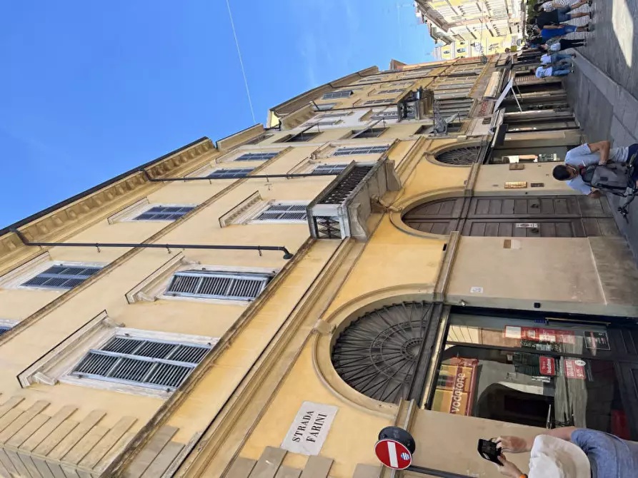 Immagine 5 di Ufficio in affitto  in Strada Farini, 15 a Parma