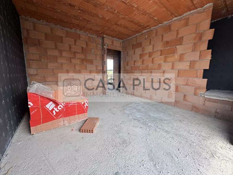 Immagine 8 di Casa bifamiliare in vendita  a Rossano Veneto