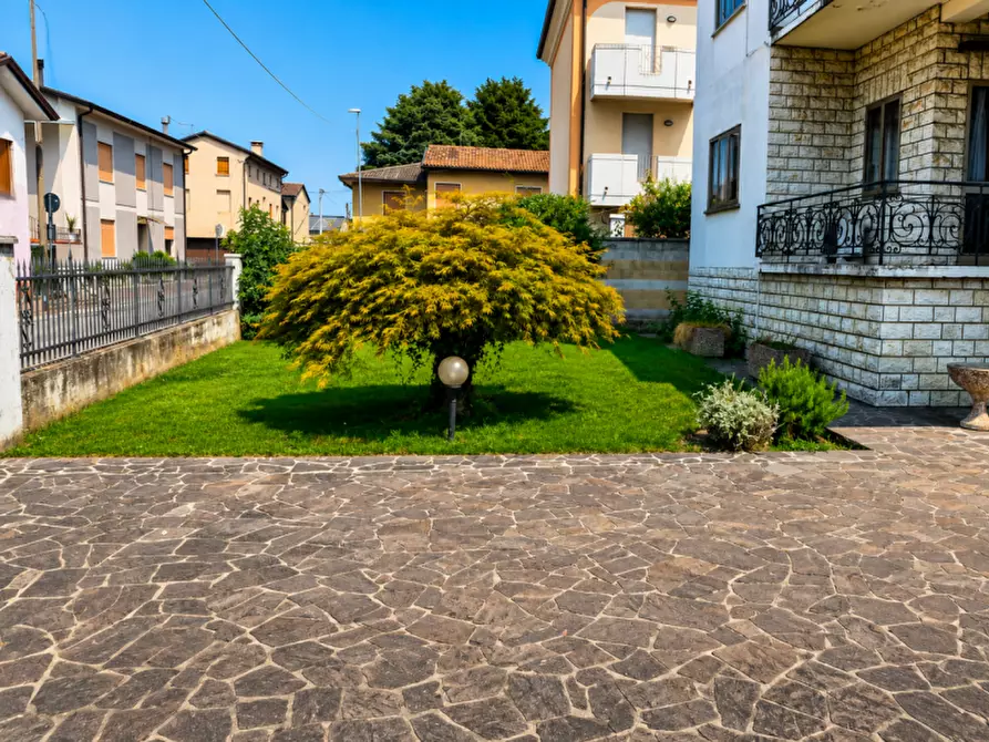 Immagine 4 di Casa indipendente in vendita  in via rondiello 9 a Tombolo