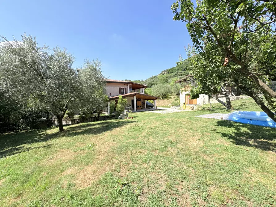 Immagine 7 di Casa trifamiliare in vendita  in Via Pianzio a Galzignano Terme