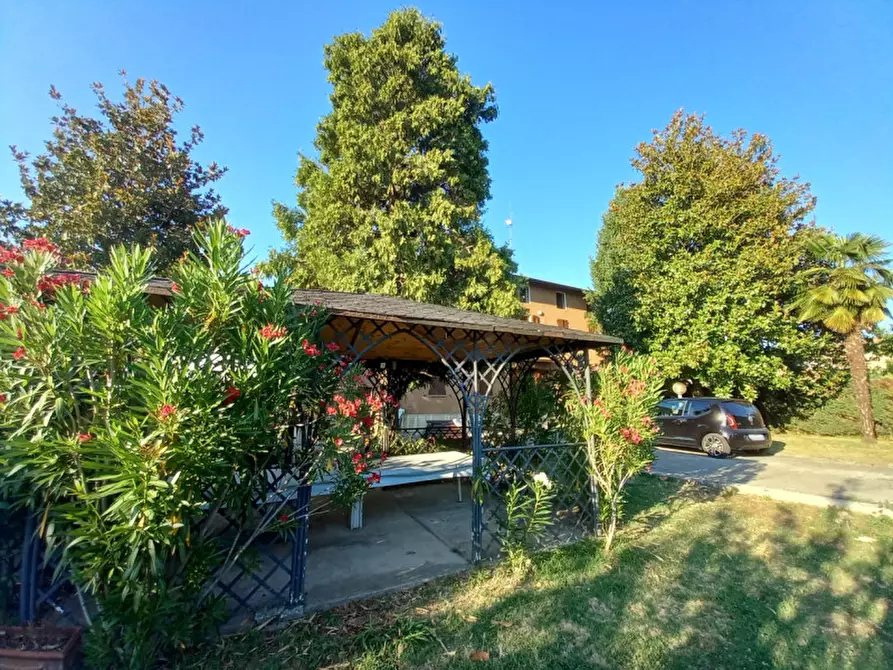 Immagine 18 di Rustico / casale in vendita  in via Maremagna a Vignola