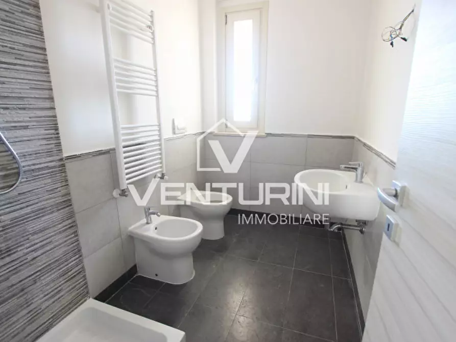 Immagine 10 di Appartamento in affitto  in Via Pegognaga, 12 a Roma