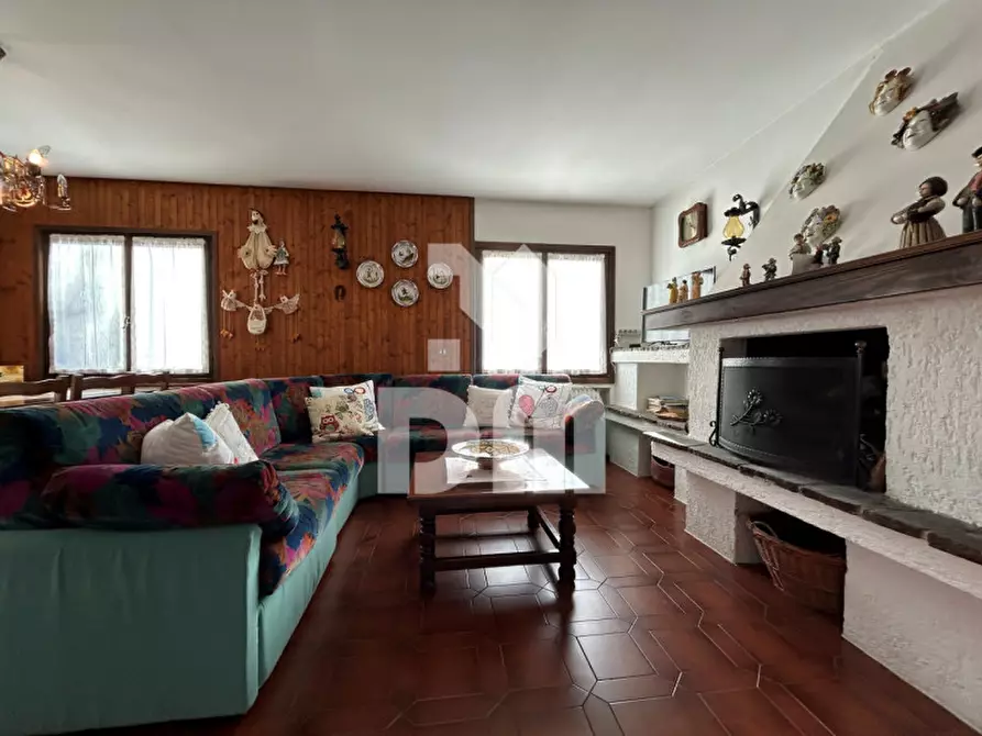 Immagine 6 di Casa bifamiliare in vendita  in Via Oxabek a Roana