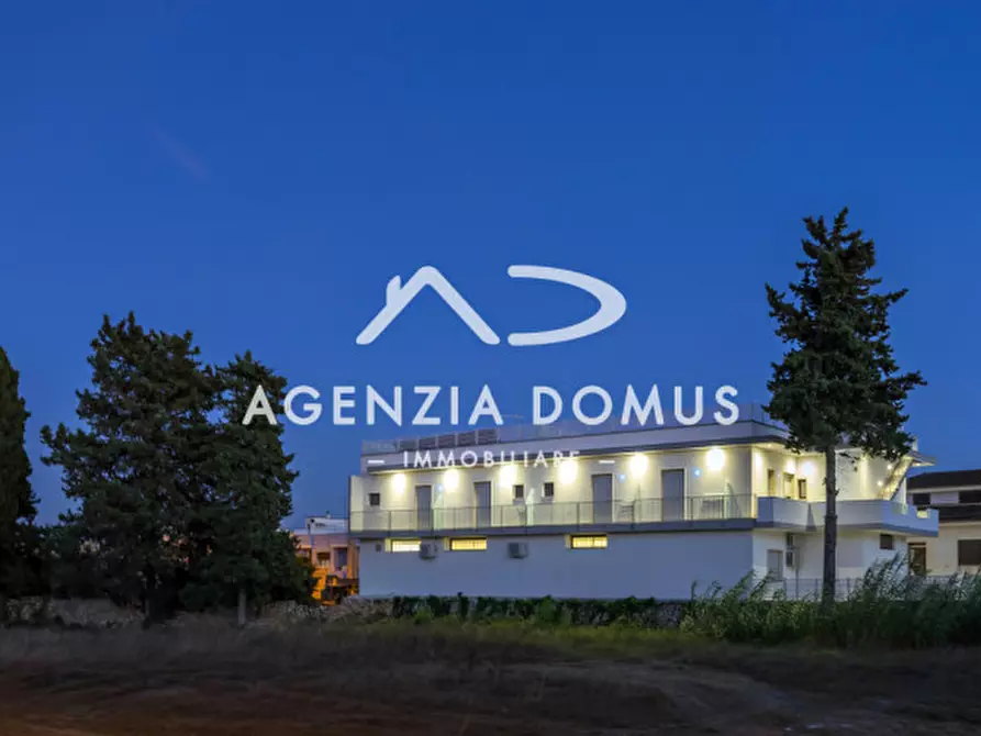 Immagine 3 di Hotel in vendita  in Via Monti a Racale