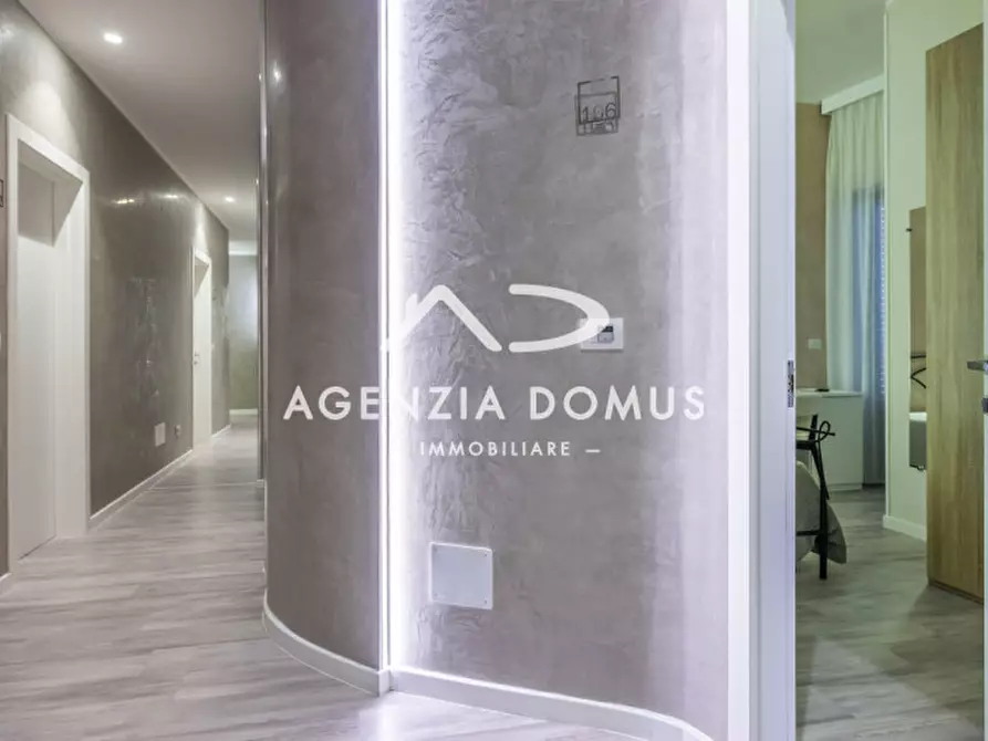 Immagine 22 di Hotel in vendita  in Via Monti a Racale