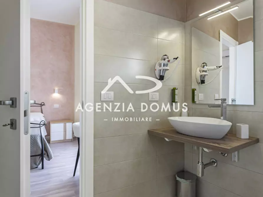Immagine 55 di Hotel in vendita  in Via Monti a Racale