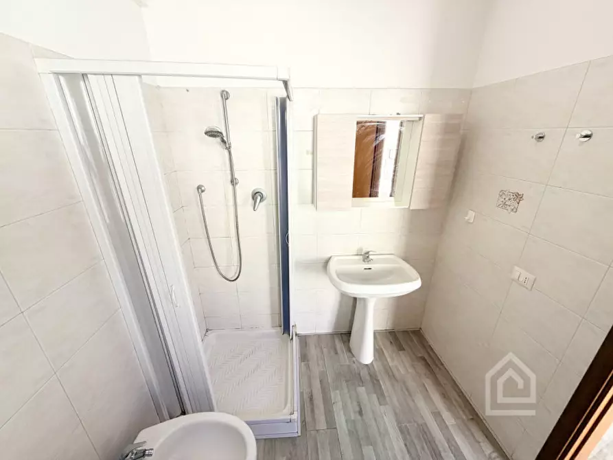 Immagine 11 di Appartamento in vendita  in Via Vittorio Alfieri 8 a Settimo Torinese