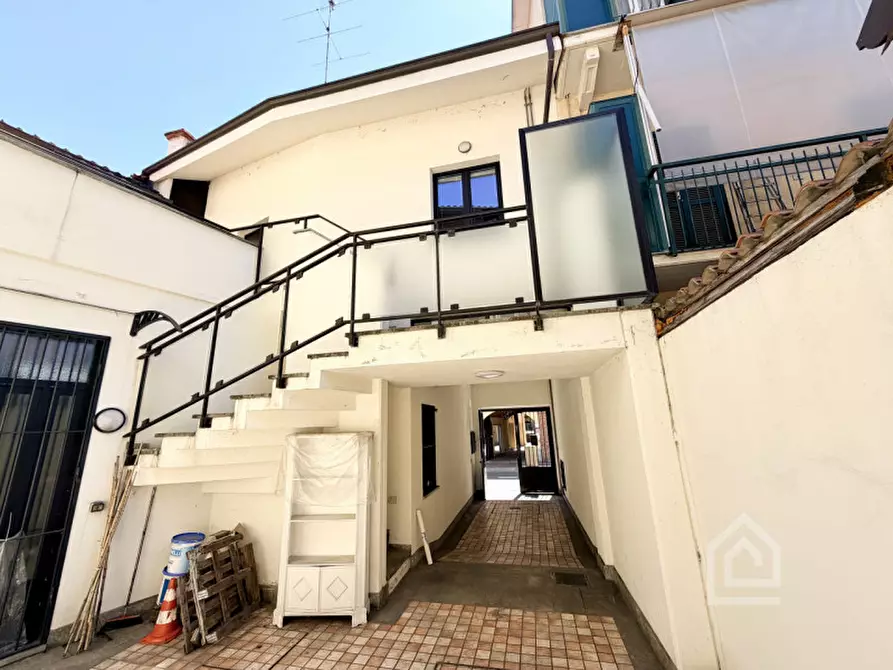 Immagine 16 di Appartamento in vendita  in Via Vittorio Alfieri 8 a Settimo Torinese