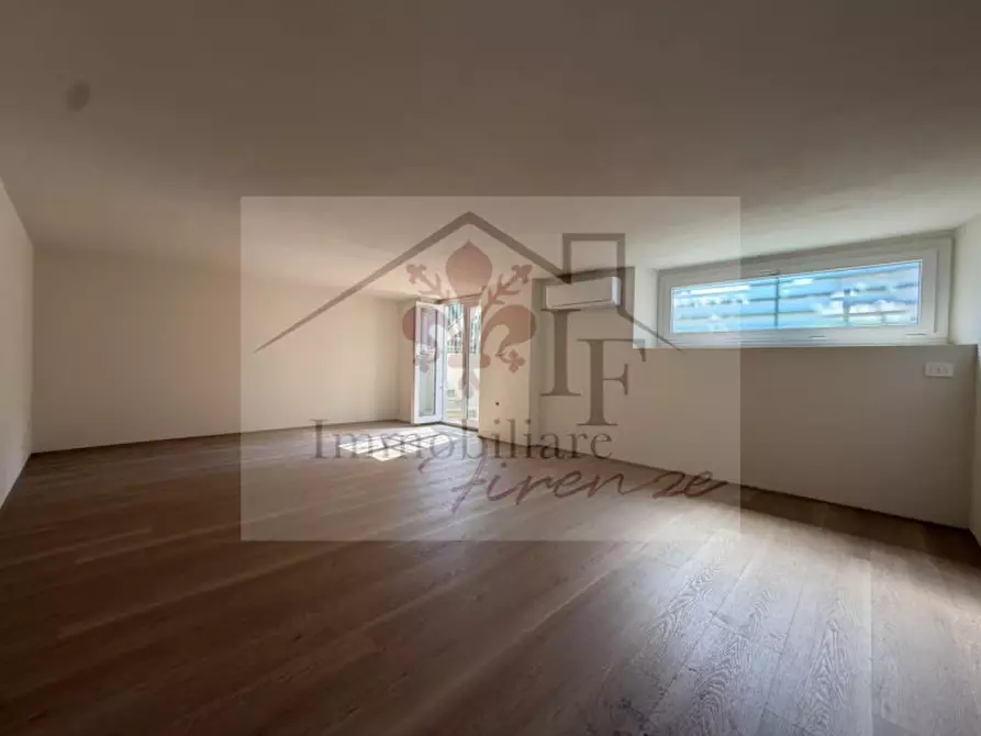 Immagine 2 di Appartamento in vendita  in Via Mario Calderara a Firenze