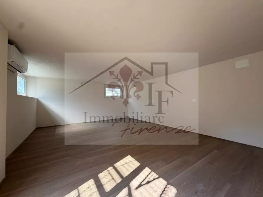 Immagine 4 di Appartamento in vendita  in Via Mario Calderara a Firenze
