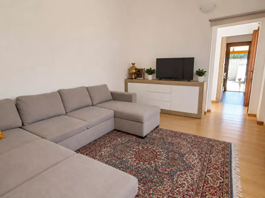 Immagine 6 di Villa in vendita  a Magione