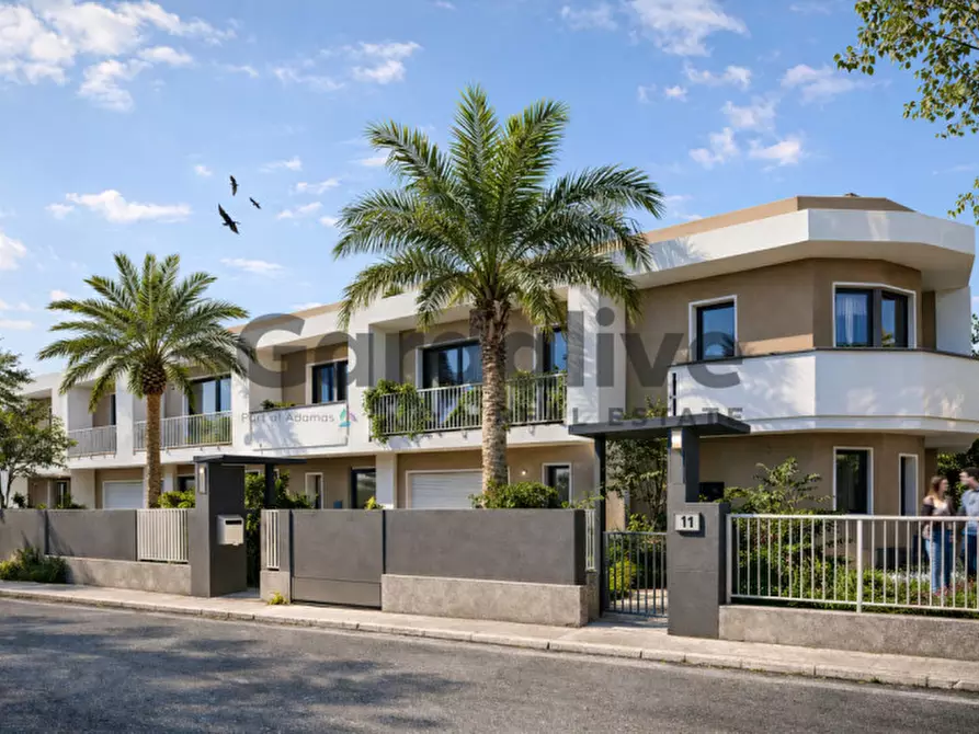Immagine 1 di Villa in vendita  in Via Frassino 20 a Peschiera Del Garda