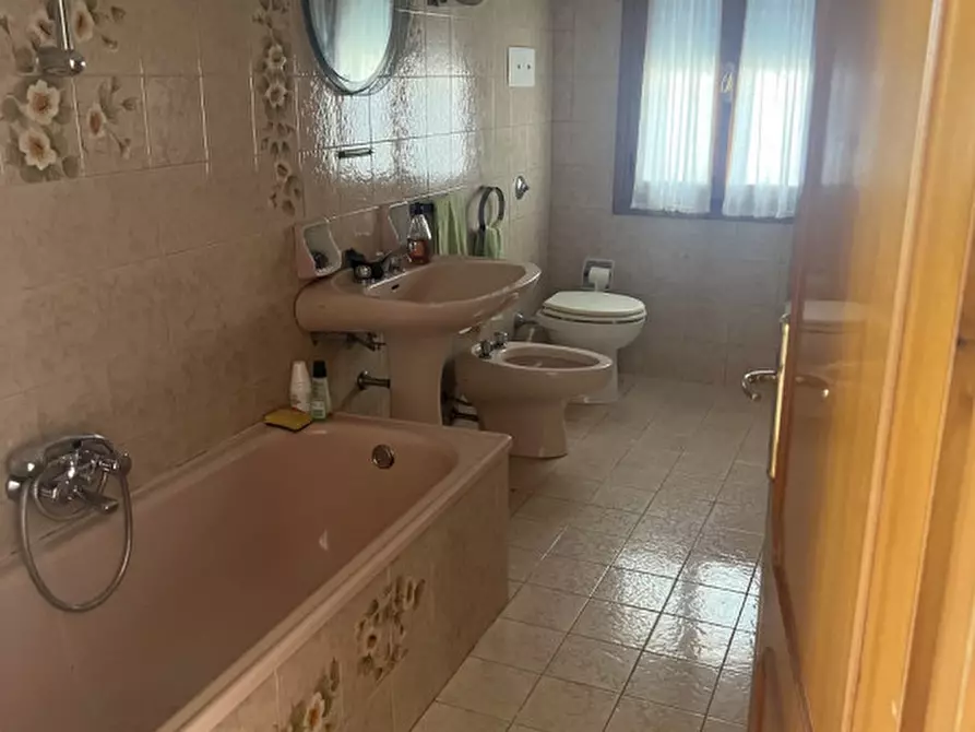 Immagine 16 di Casa bifamiliare in vendita  a Cavallino-Treporti