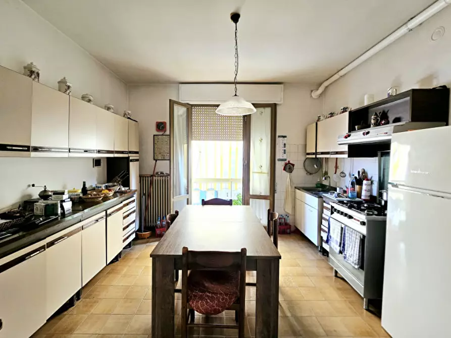 Immagine 1 di Appartamento in vendita  in VIA MARZIALE a Este