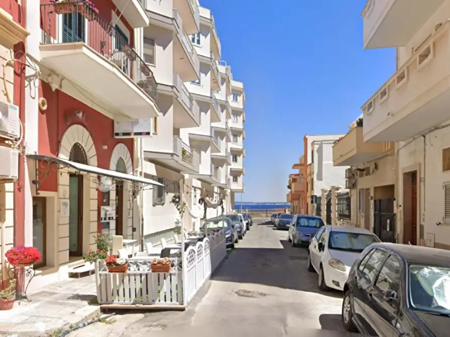 Immagine 1 di Negozio in vendita  in Via Petrelli, 15, 73014 Gallipoli LE, Italia a Gallipoli
