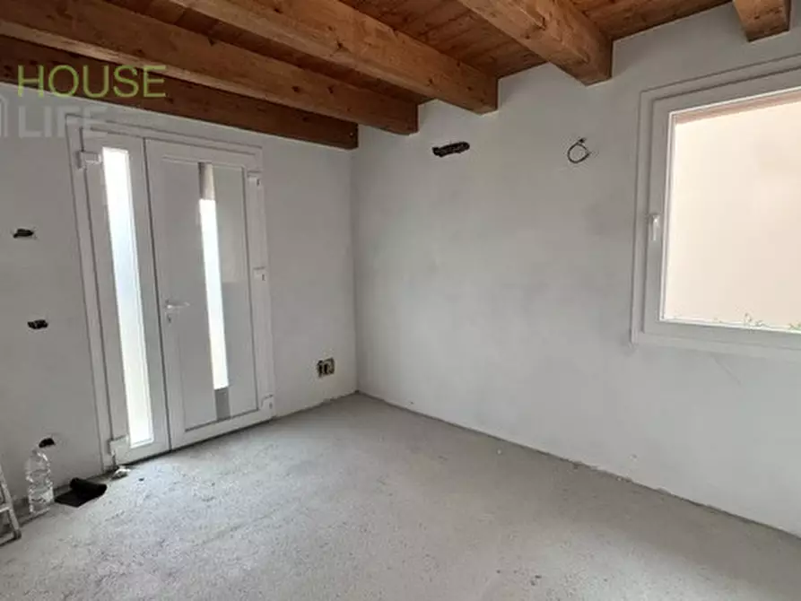 Immagine 11 di Villetta a schiera in vendita  in via Pianezza a Schio