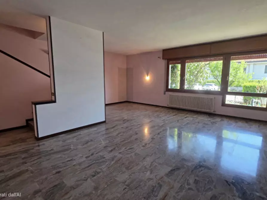 Immagine 7 di Casa bifamiliare in vendita  in Via Zendrini 5 a Castelfranco Veneto