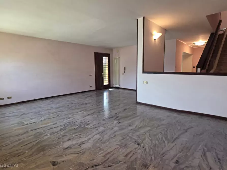 Immagine 9 di Casa bifamiliare in vendita  in Via Zendrini 5 a Castelfranco Veneto