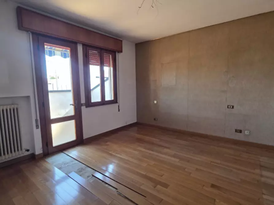 Immagine 17 di Casa bifamiliare in vendita  in Via Zendrini 5 a Castelfranco Veneto