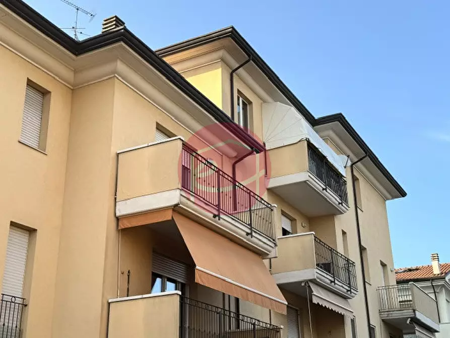Immagine 2 di Attico in vendita  a Santarcangelo Di Romagna