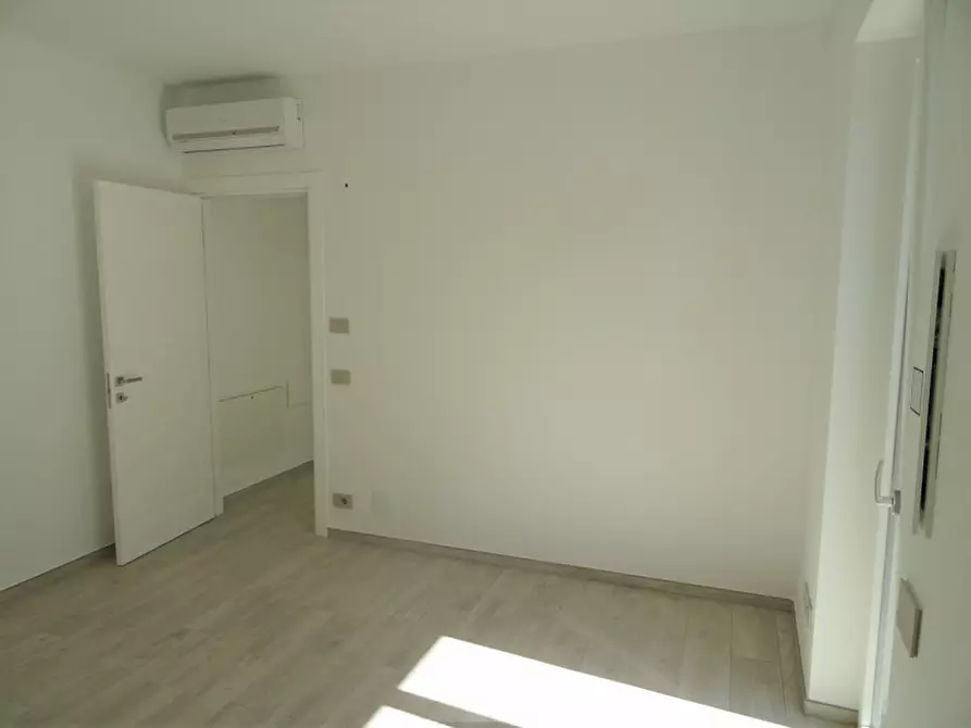 Immagine 9 di Appartamento in affitto  in Strada Croci a Alba