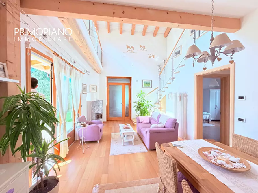 Immagine 5 di Villa in vendita  in Frazione Frisanchi a Altopiano Della Vigolana