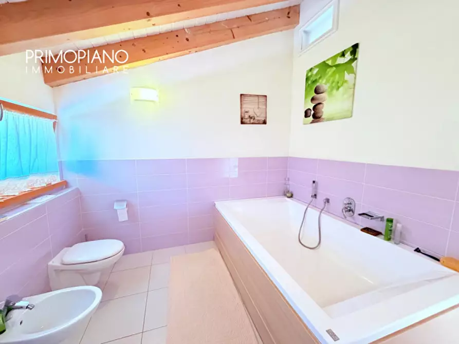 Immagine 34 di Villa in vendita  in Frazione Frisanchi a Altopiano Della Vigolana
