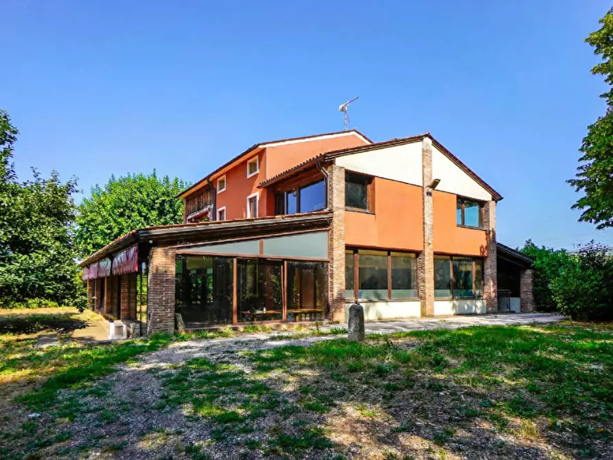 Immagine 1 di Rustico / casale in vendita  a San Bonifacio