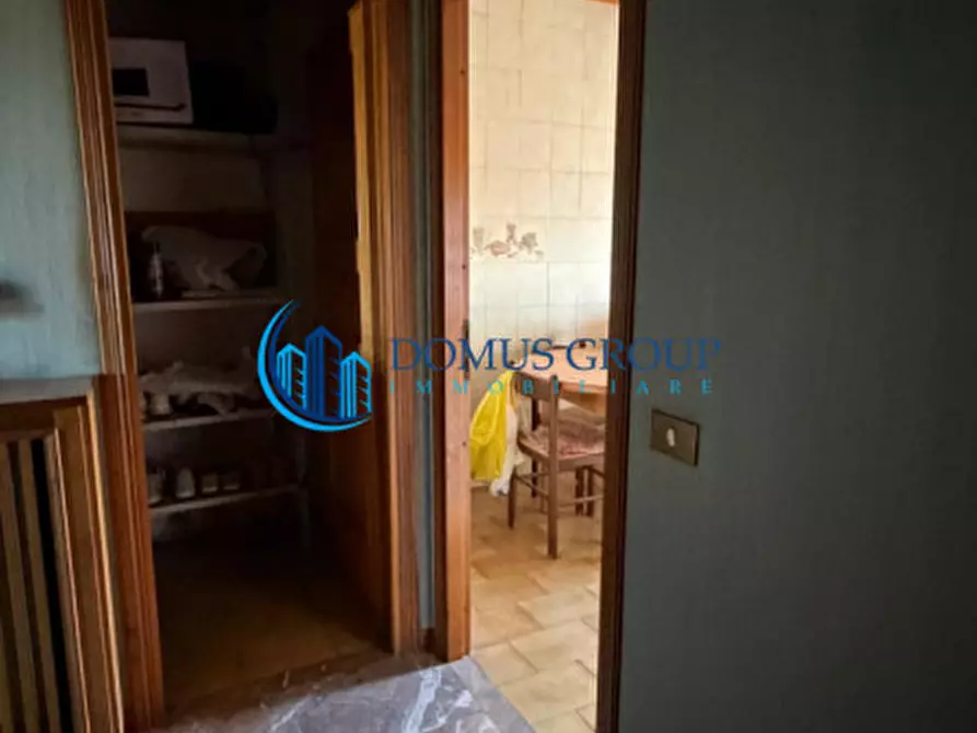 Immagine 19 di Appartamento in vendita  in via forno saraceno a Roma
