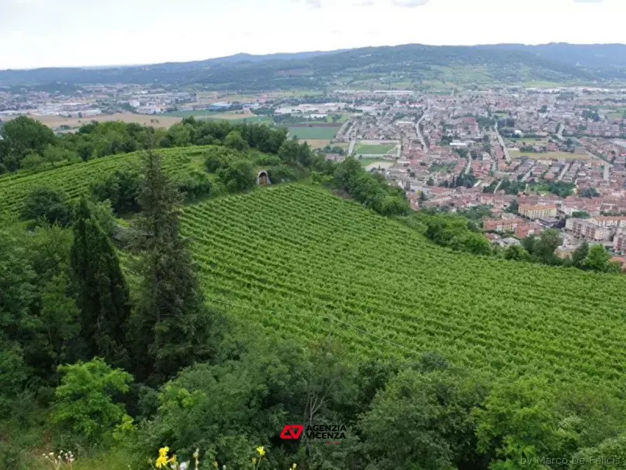 Immagine 8 di Agriturismo in vendita  in Vicenza Ovest a Vicenza