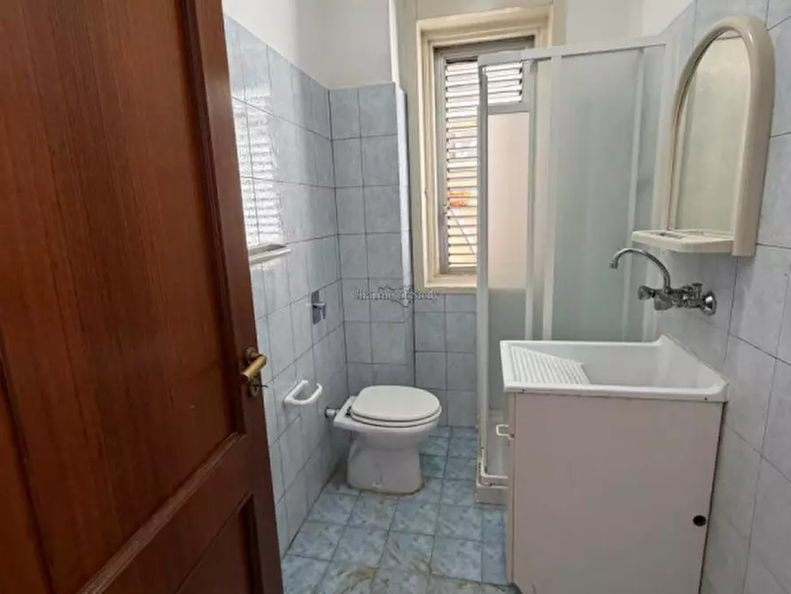 Immagine 25 di Appartamento in vendita  in Via Margherita Margani Nicosia a Ragusa