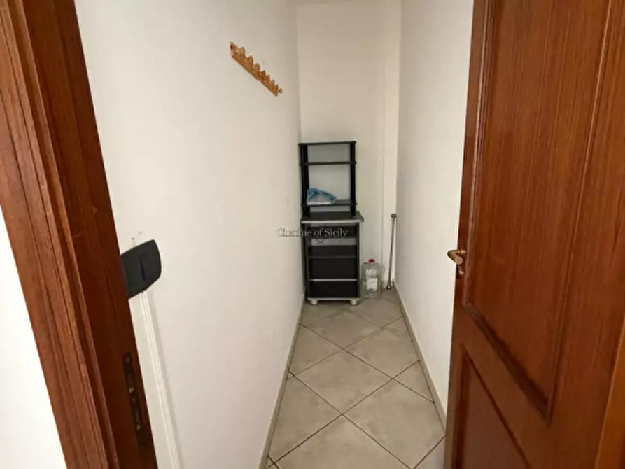 Immagine 26 di Appartamento in vendita  in Via Margherita Margani Nicosia a Ragusa