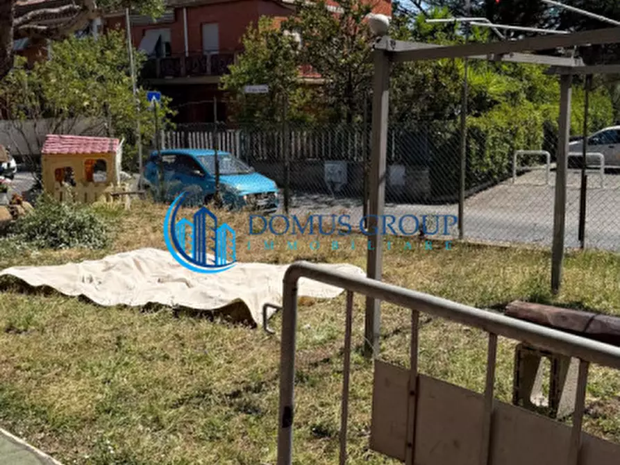 Immagine 10 di Attività commerciale in vendita  in via Forno Saraceno a Roma