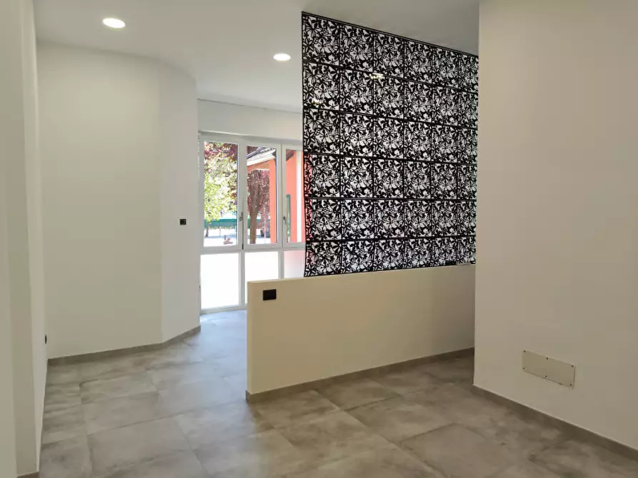 Immagine 8 di Monolocale in vendita  in Piazza V. Garelli, 2 a Beinasco