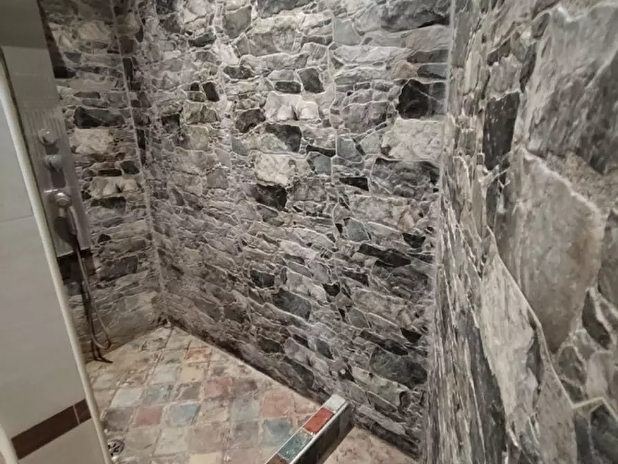 Immagine 13 di Monolocale in vendita  in Piazza V. Garelli, 2 a Beinasco