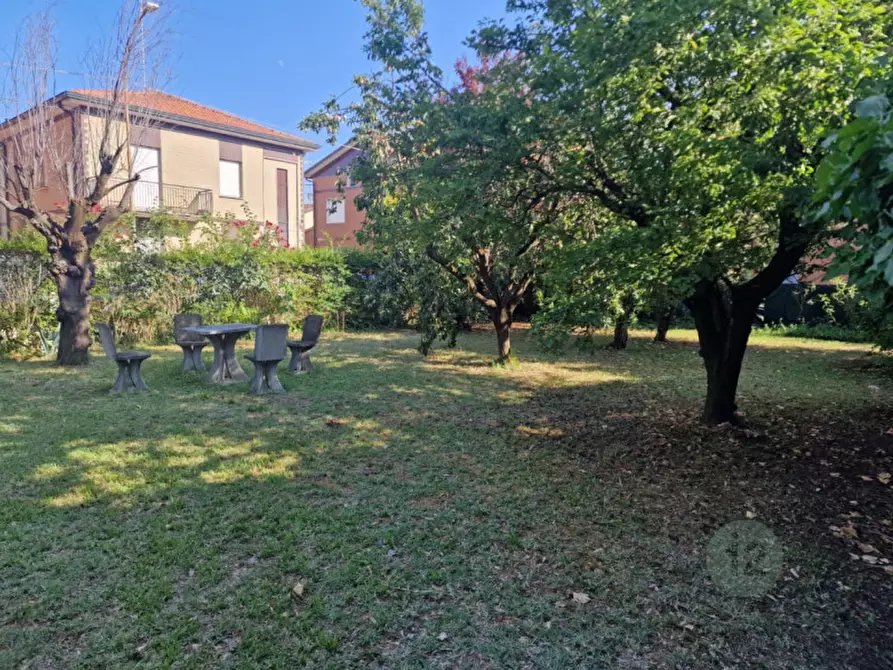 Immagine 14 di Appartamento in vendita  in Via Franklin Delano Roosevelt 124 a Carpi