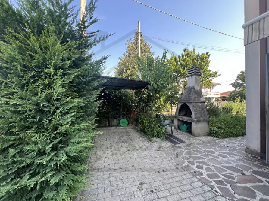 Immagine 7 di Casa bifamiliare in vendita  in Via Claudiana a Montegrotto Terme