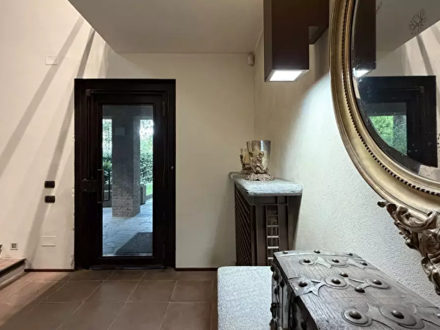 Immagine 6 di Villa in vendita  in via guglielmo marconi 74 a Montechiarugolo