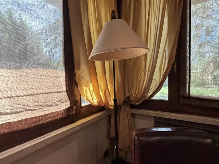 Immagine 19 di Villa in vendita  in via guglielmo marconi 74 a Montechiarugolo