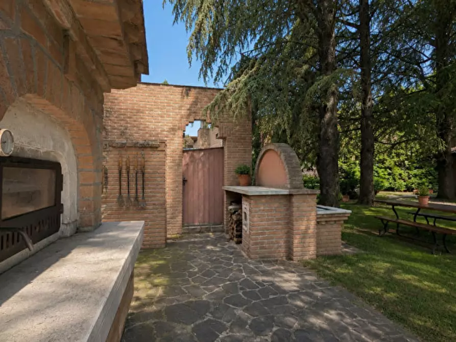Immagine 22 di Villa in vendita  in via guglielmo marconi 74 a Montechiarugolo