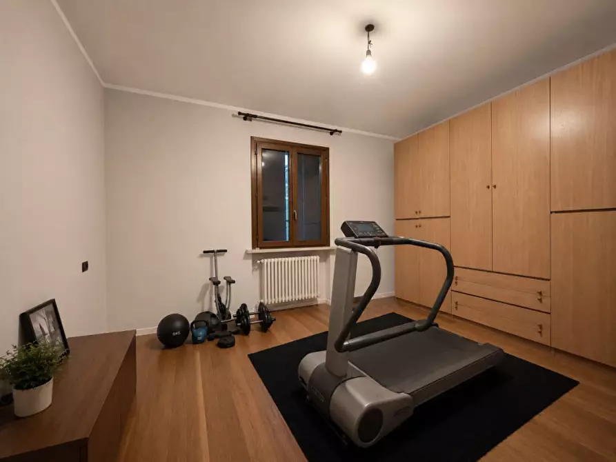 Immagine 28 di Villa in vendita  in via guglielmo marconi 74 a Montechiarugolo